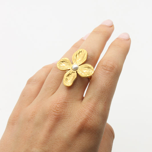 Anillo Lily con perla