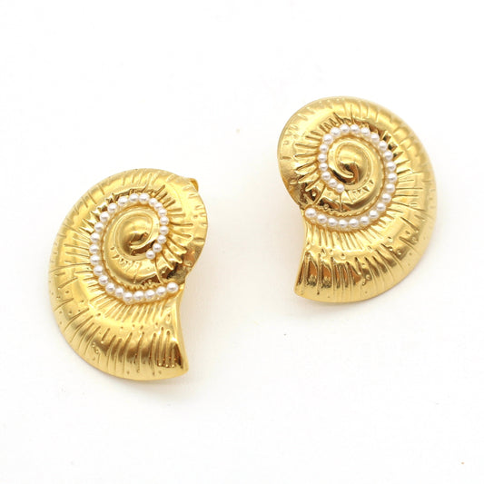 Aretes caracol con perlitas
