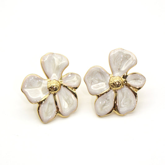 Aretes white Lily
