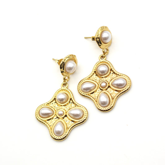 Aretes multi perla